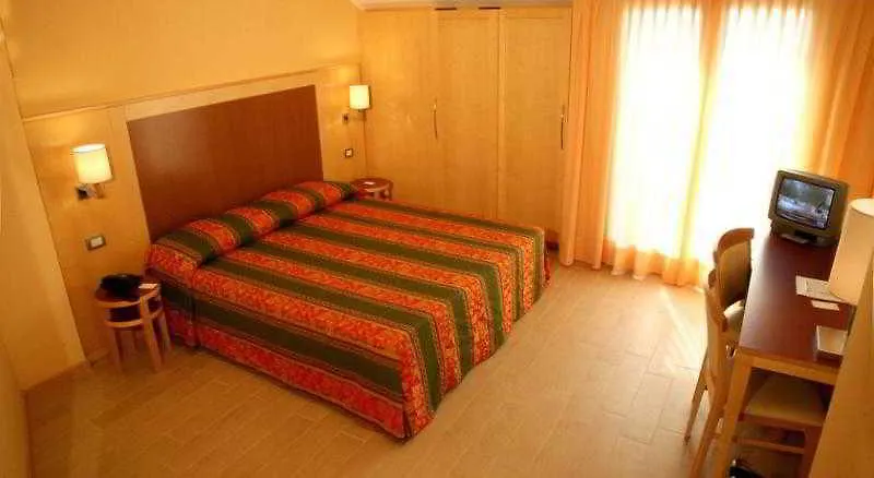 Scarlatti Hotel Milano 4*,